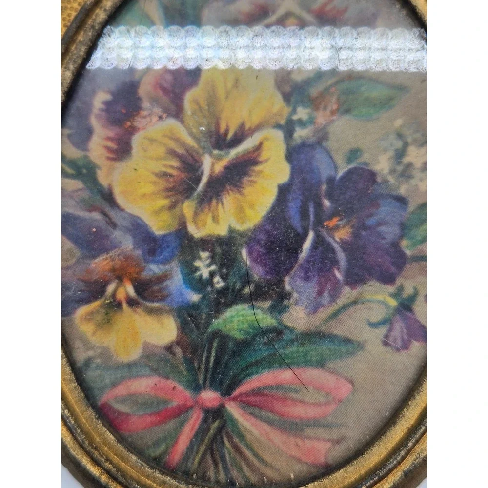 Vintage Ornate Gold Floral Wall Art Set of 2 Oval Frames Pansies Roses 6in